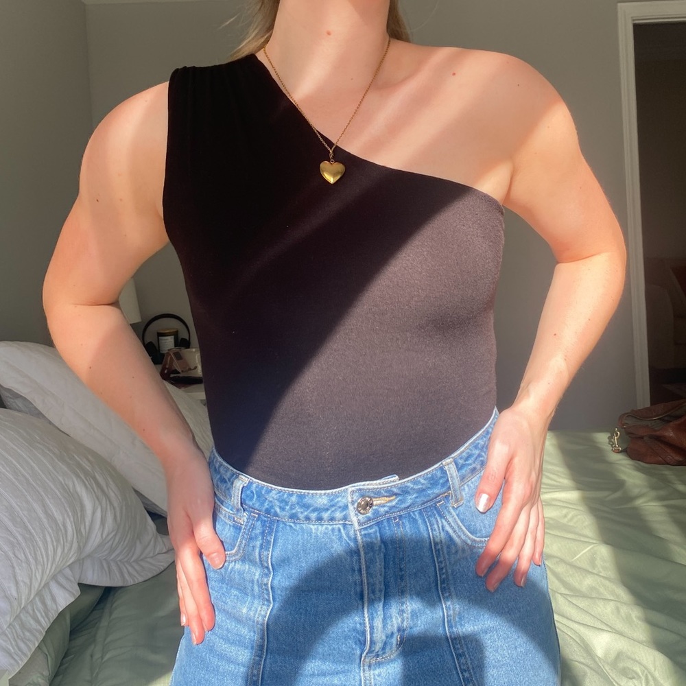 Black One Shoulder Bodysuit